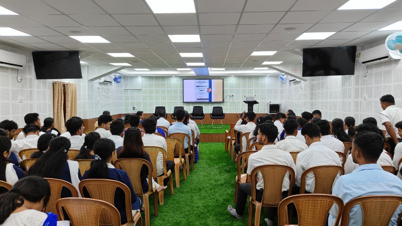 WhatsApp Image 2025 11 11 at 10.44.32 AM